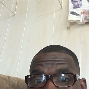 Meet your Posher, Freddron